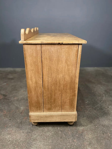 Edwardian Satin Wood Chest Of Drawers