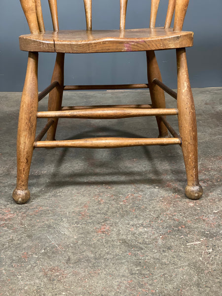 Antique Elm Smokers Bow Captains Chair With Oversized Arm