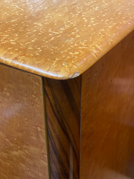 Pair Of Birds Eye Maple Bedside Cabinets By Austinsuite