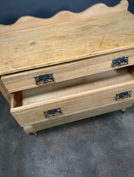 Edwardian Satin Wood Chest Of Drawers