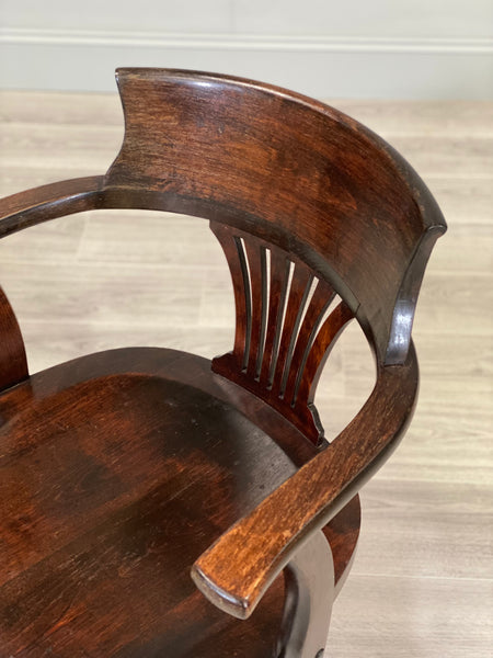 1920’s Oak Desk Chair