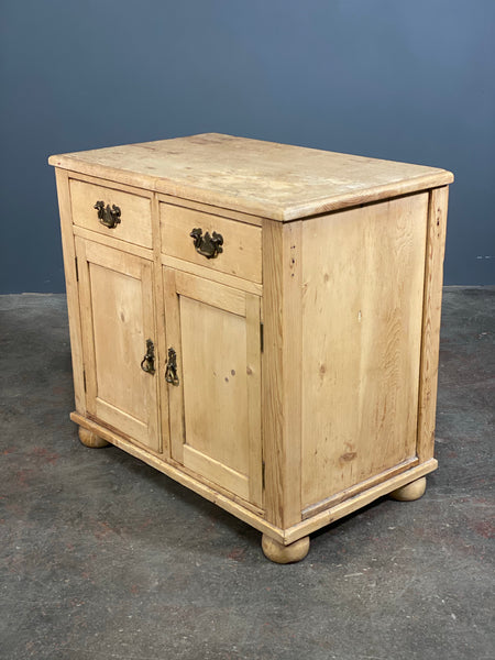 Small Victorian Pine Cupboard