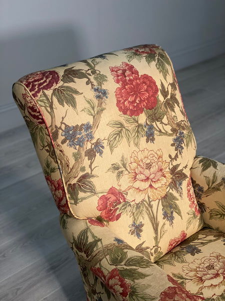 19th Century Howard Style Willoughby Armchair With Cope Castors