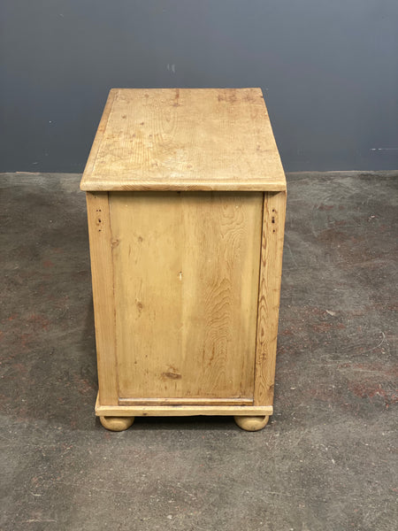 Small Victorian Pine Cupboard