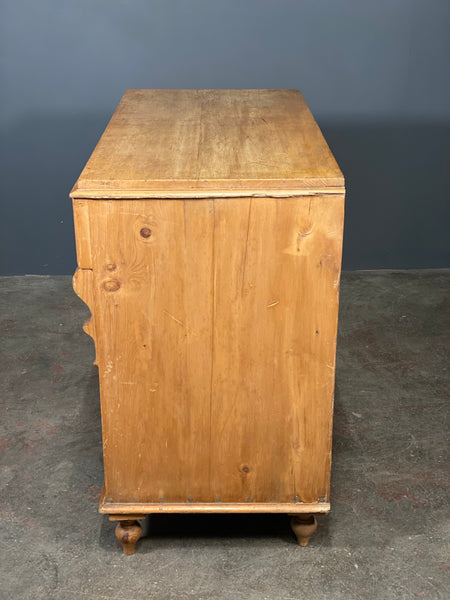 19th Century French Pine Chest Of Drawers