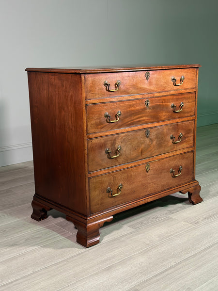 18th Century Georgian Chest Of Drawers