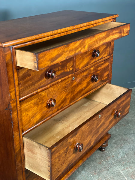 Large 19th Century Mahogany Chest Of Drawers With Secret Drawer