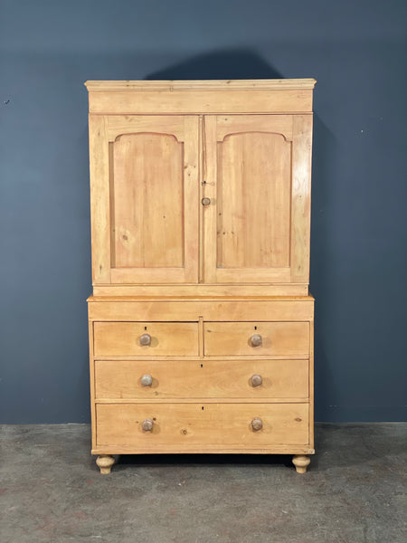 Victorian Pine Linen Press