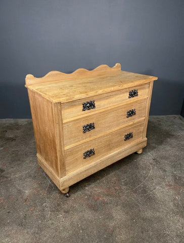 Edwardian Satin Wood Chest Of Drawers