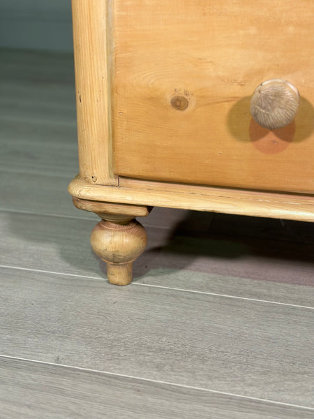 Victorian Pine Chest Of Drawers