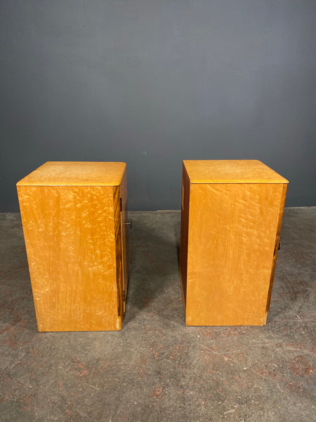 Pair Of Birds Eye Maple Bedside Cabinets By Austinsuite