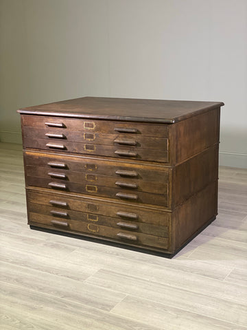 Early 20th Century Oak Plan chest