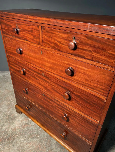 Antique 19th Century Mahogany Chest Of Drawers