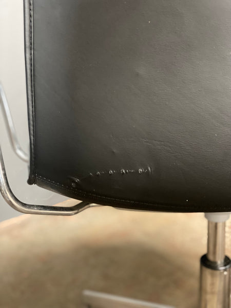 A Set Of 6 Stylish Italian Office Chairs by Arper