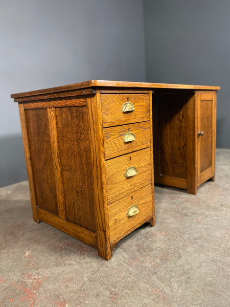 Early 20th Century Oak Teachers Desk c1920