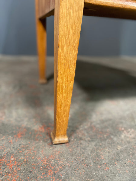 Small Arts And Crafts Honey Oak Dresser By Marsh Jones & Cribb