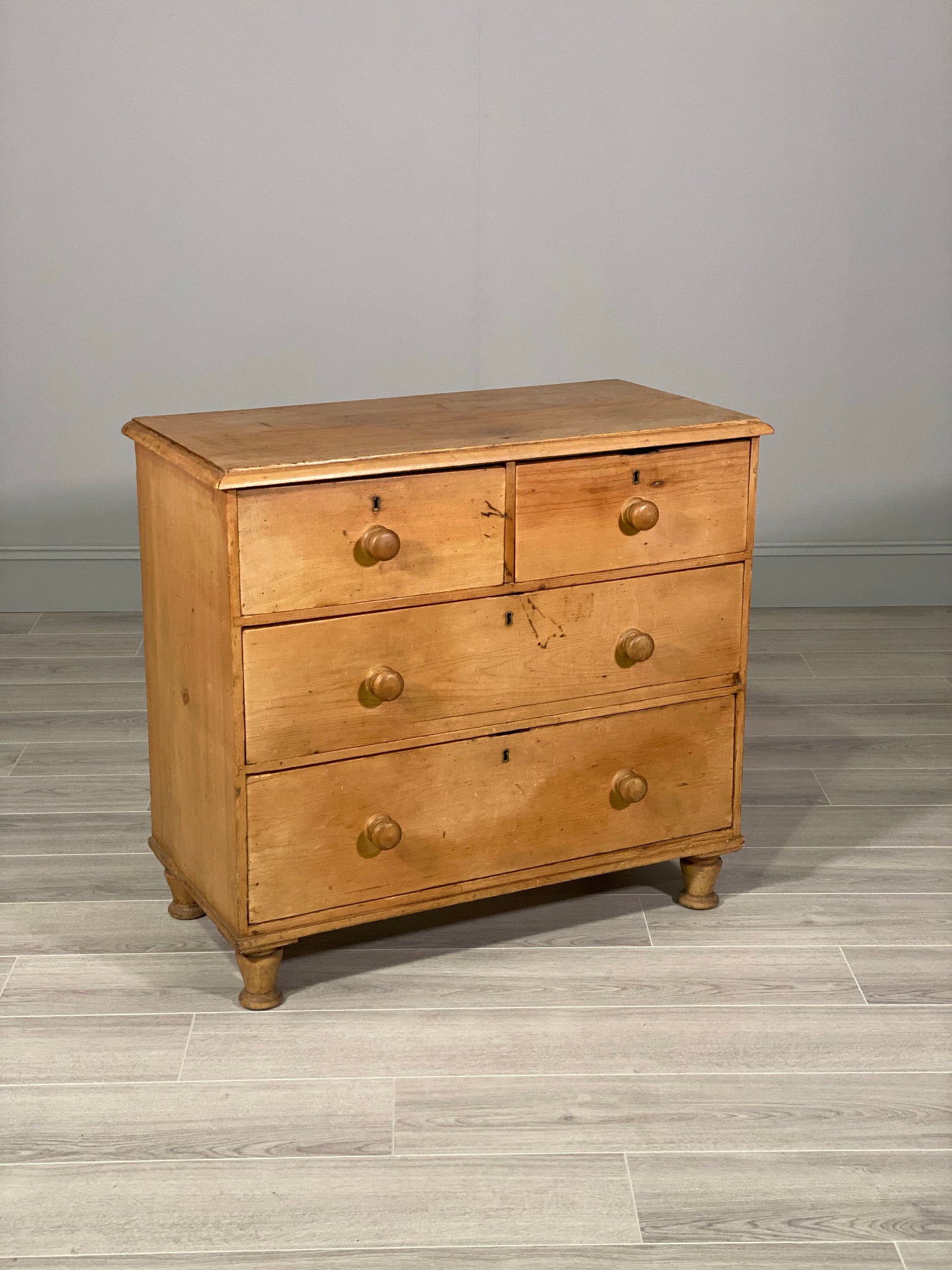 Small Victorian Pine Chest Of Drawers