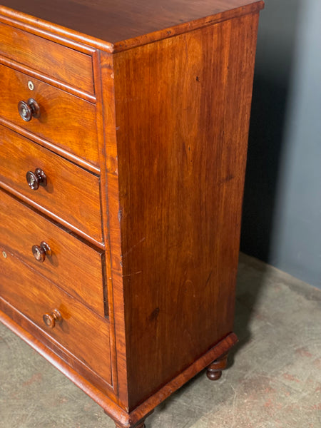 Large 19th Century Mahogany Chest Of Drawers With Secret Drawer