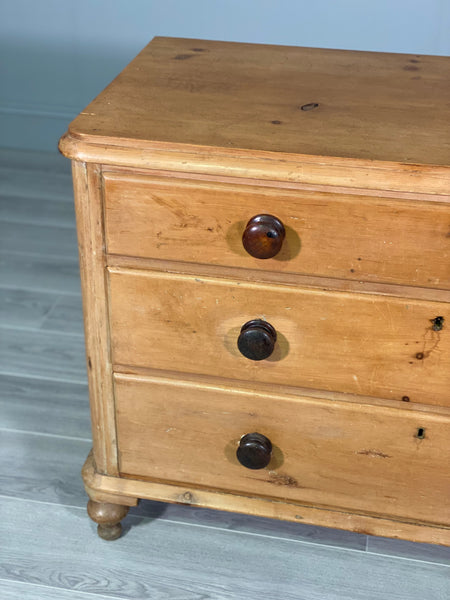 Victorian Pine Chest Of Drawer’s
