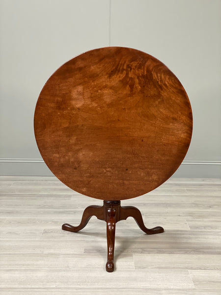 Antique Georgian Mahogany Tilt Top Table