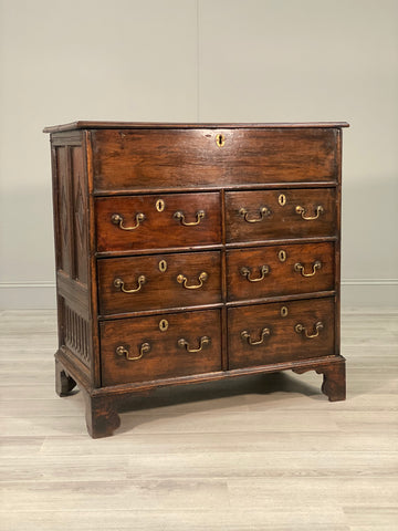 Early 18th Century Oak Chest Of Drawers