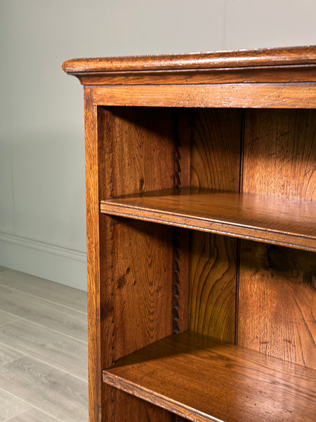 Early 20th Century Antique Oak Bookcase