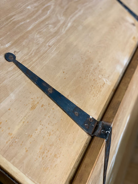 Large Victorian Pine Bedding Box