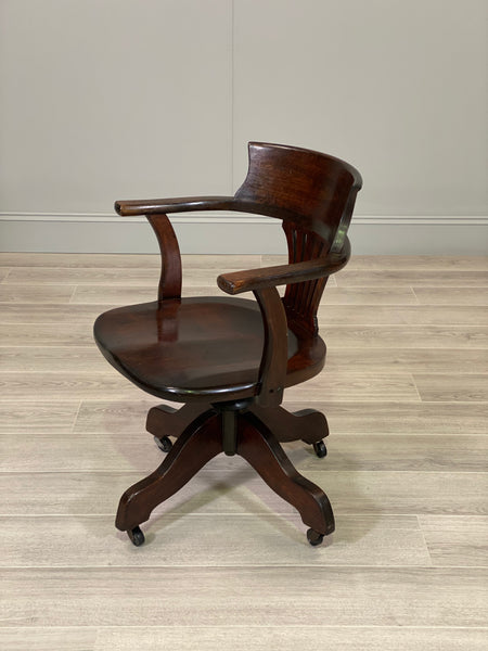 1920’s Oak Desk Chair