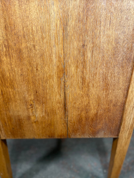Small Arts And Crafts Honey Oak Dresser By Marsh Jones & Cribb