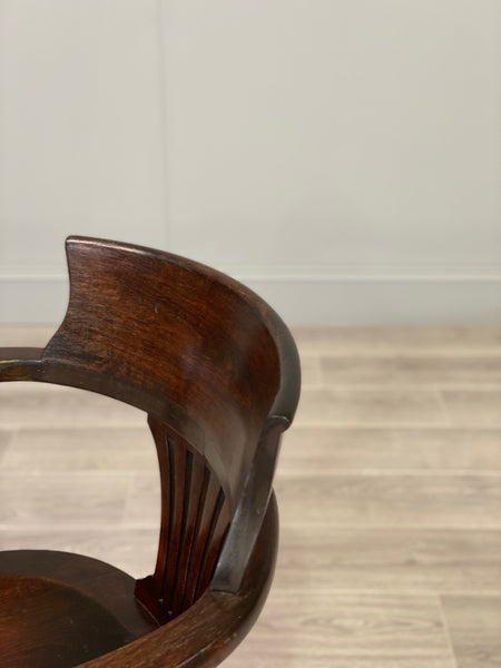 1920’s Oak Desk Chair